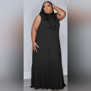 Black sleeveless dress